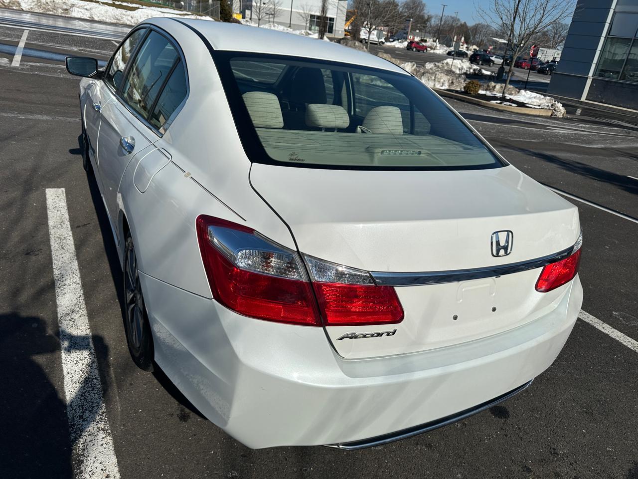 Honda Accord Sdn 4dr I4 CVT LX 2013