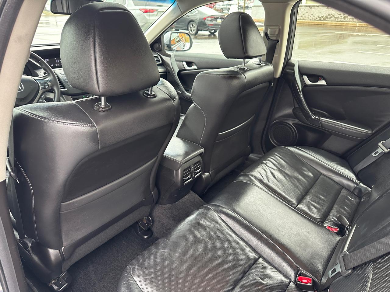 Acura TSX 4dr Sdn I4 Auto 2011