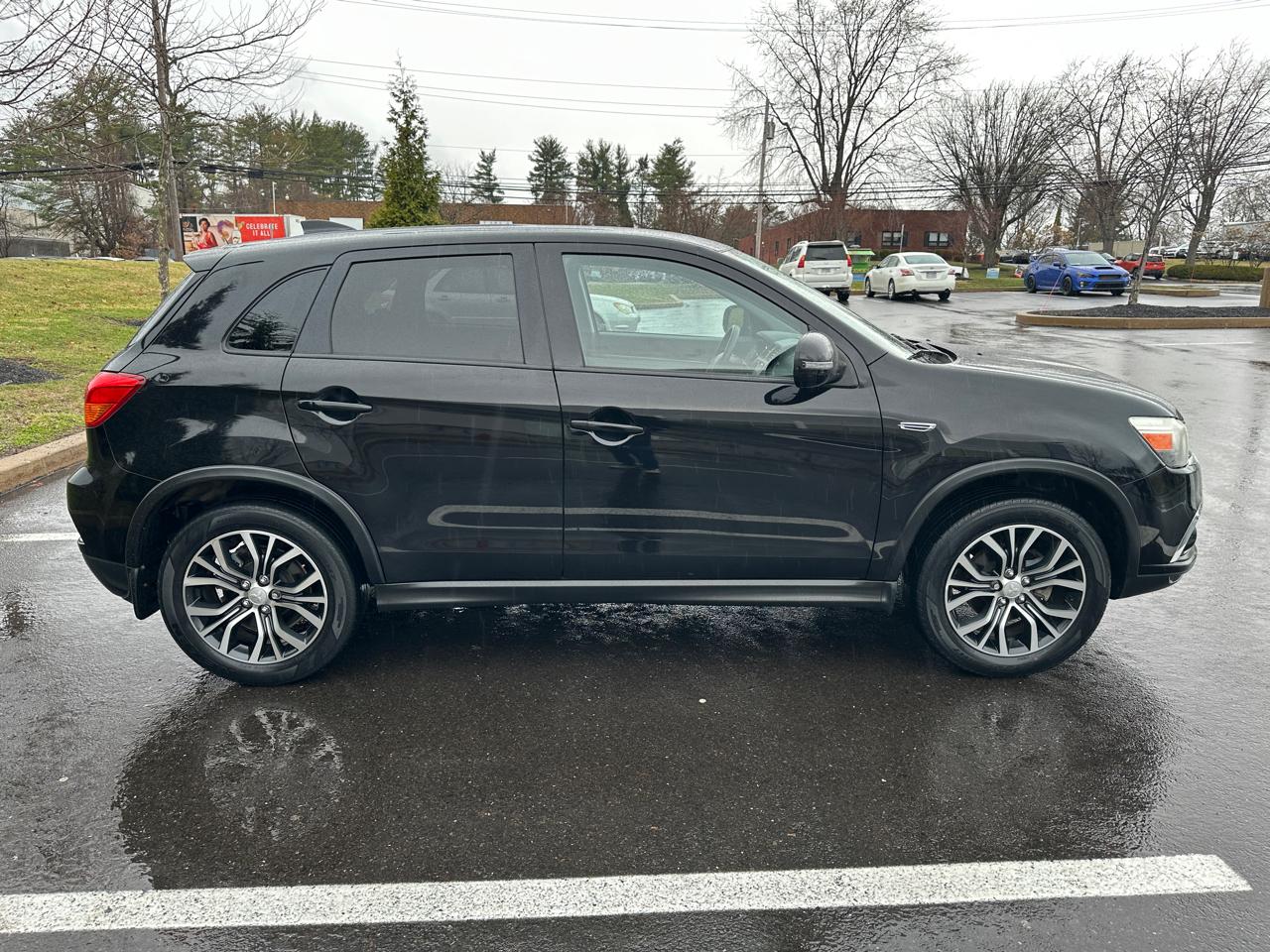 Mitsubishi Outlander Sport ES 2.0 AWC CVT 2019