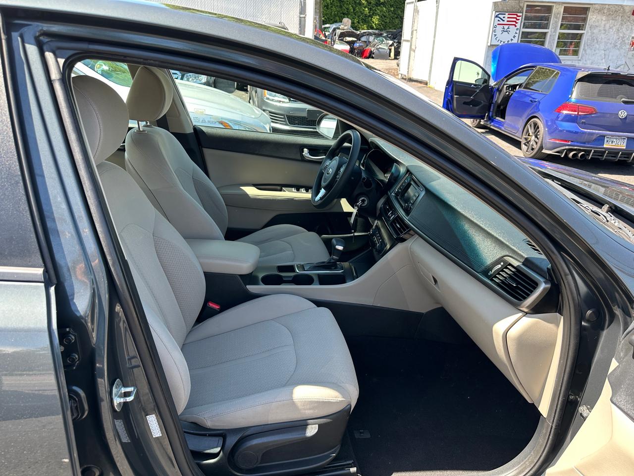 Kia Optima 4dr Sdn LX 2016