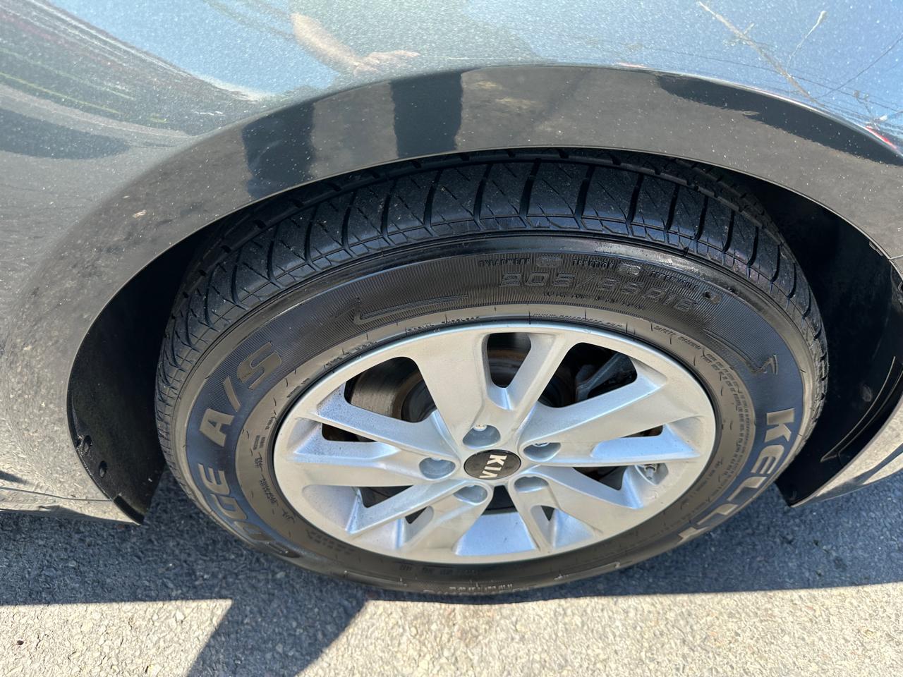 Kia Optima 4dr Sdn LX 2016