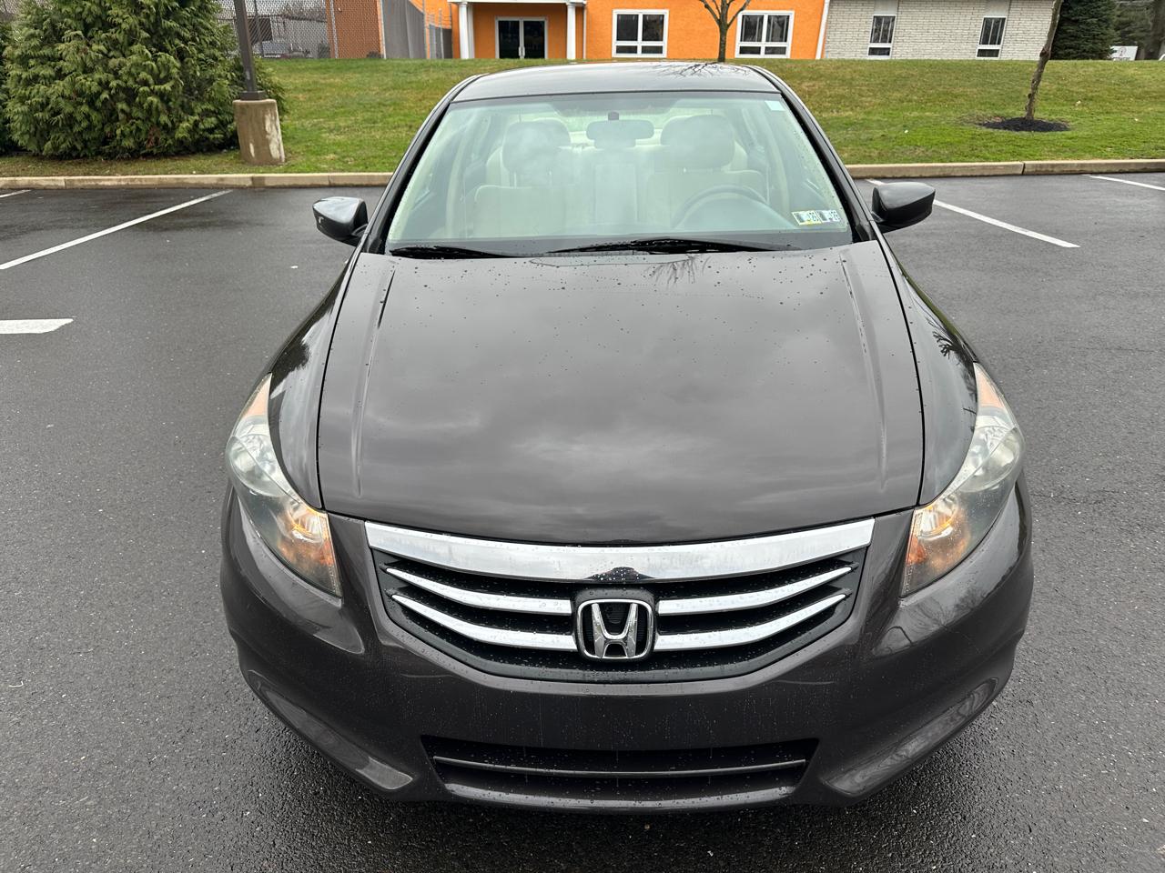 Honda Accord Sdn 4dr I4 Auto LX-P 2011