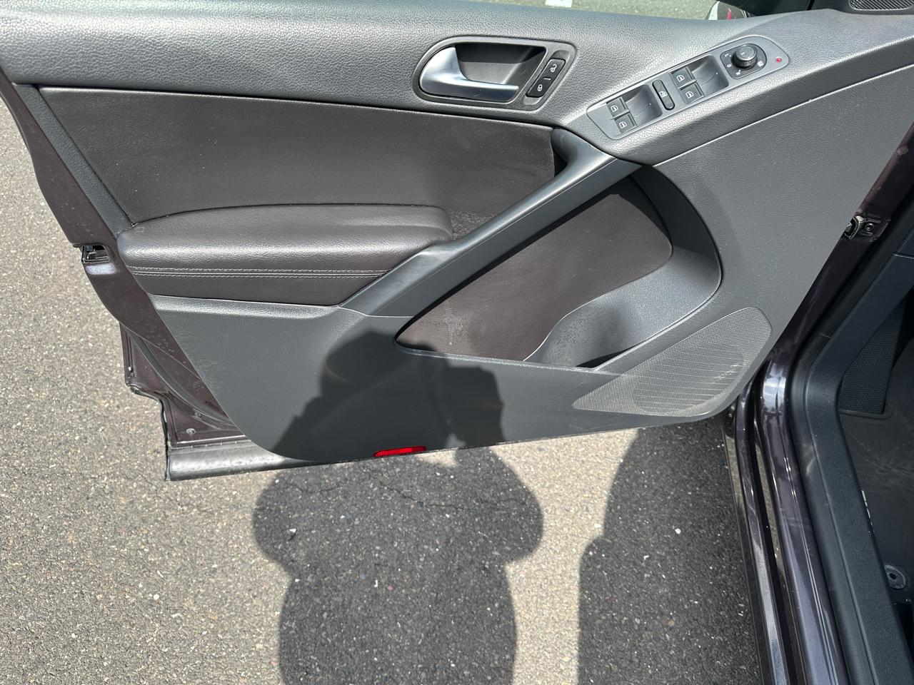 Volkswagen Tiguan 2.0T S 4Motion 2016