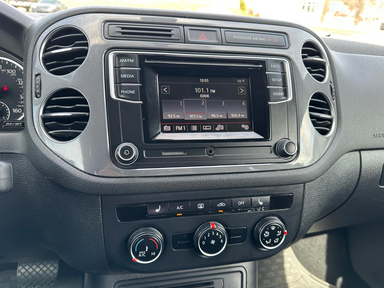 Volkswagen Tiguan 2.0T S 4Motion 2016