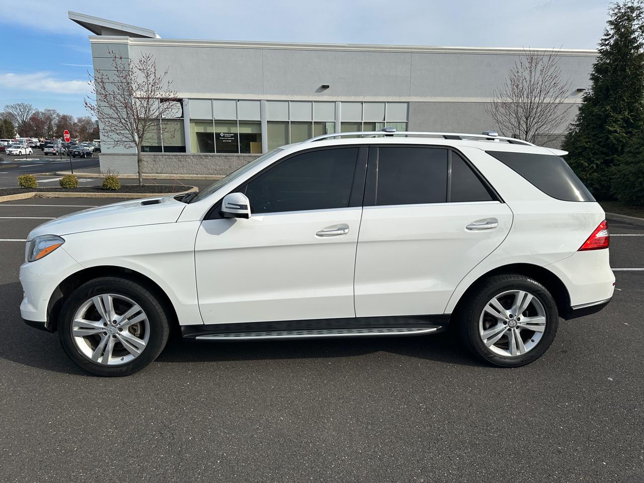 Mercedes-Benz M-Class 4MATIC 4dr ML 350 2015