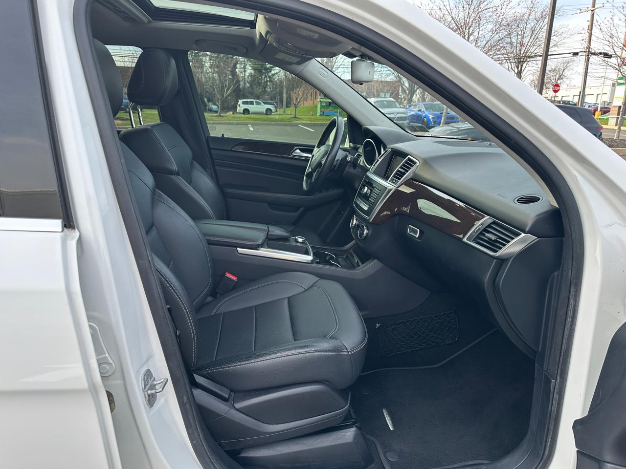 Mercedes-Benz M-Class 4MATIC 4dr ML 350 2015