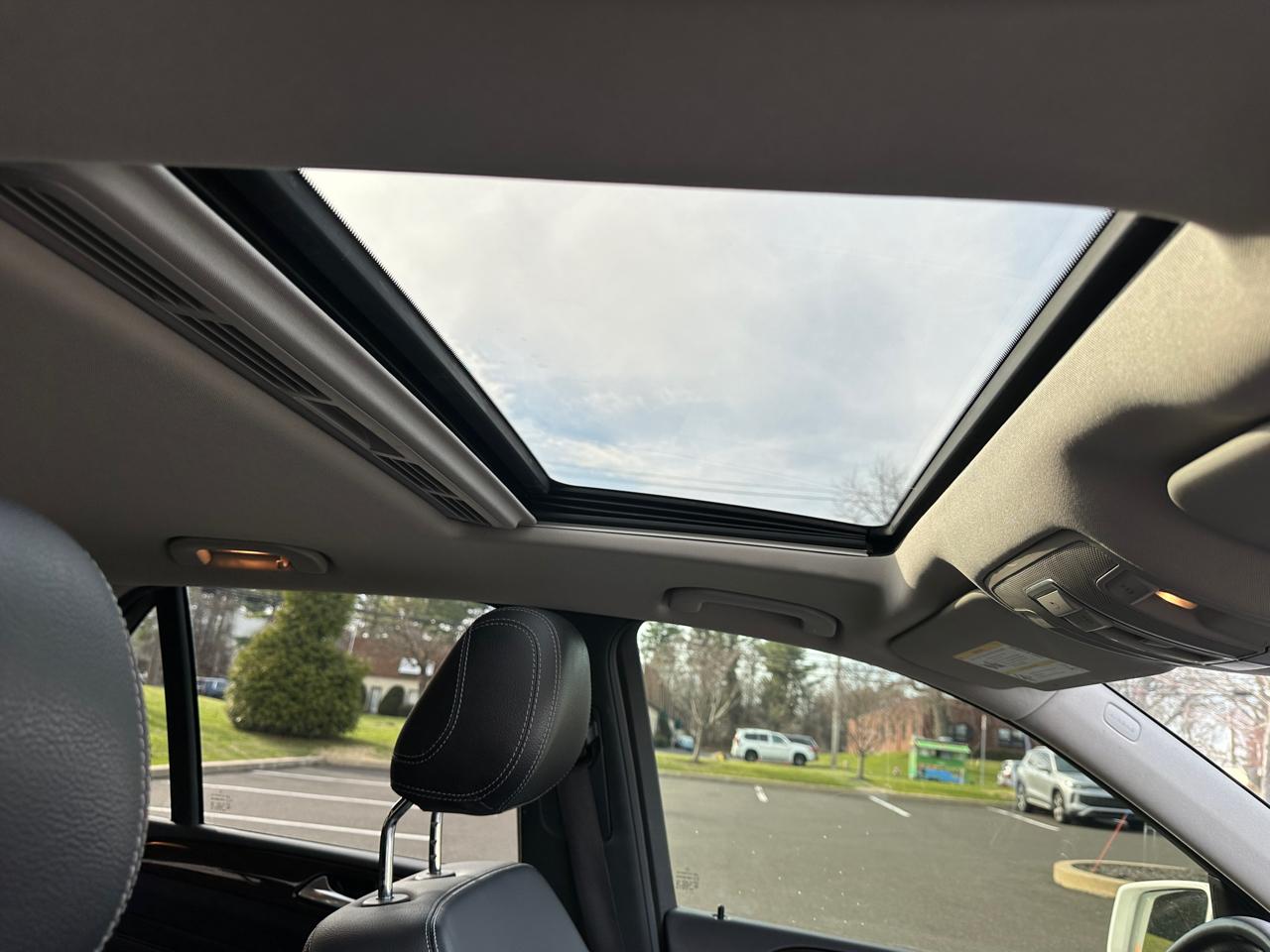 Mercedes-Benz M-Class 4MATIC 4dr ML 350 2015