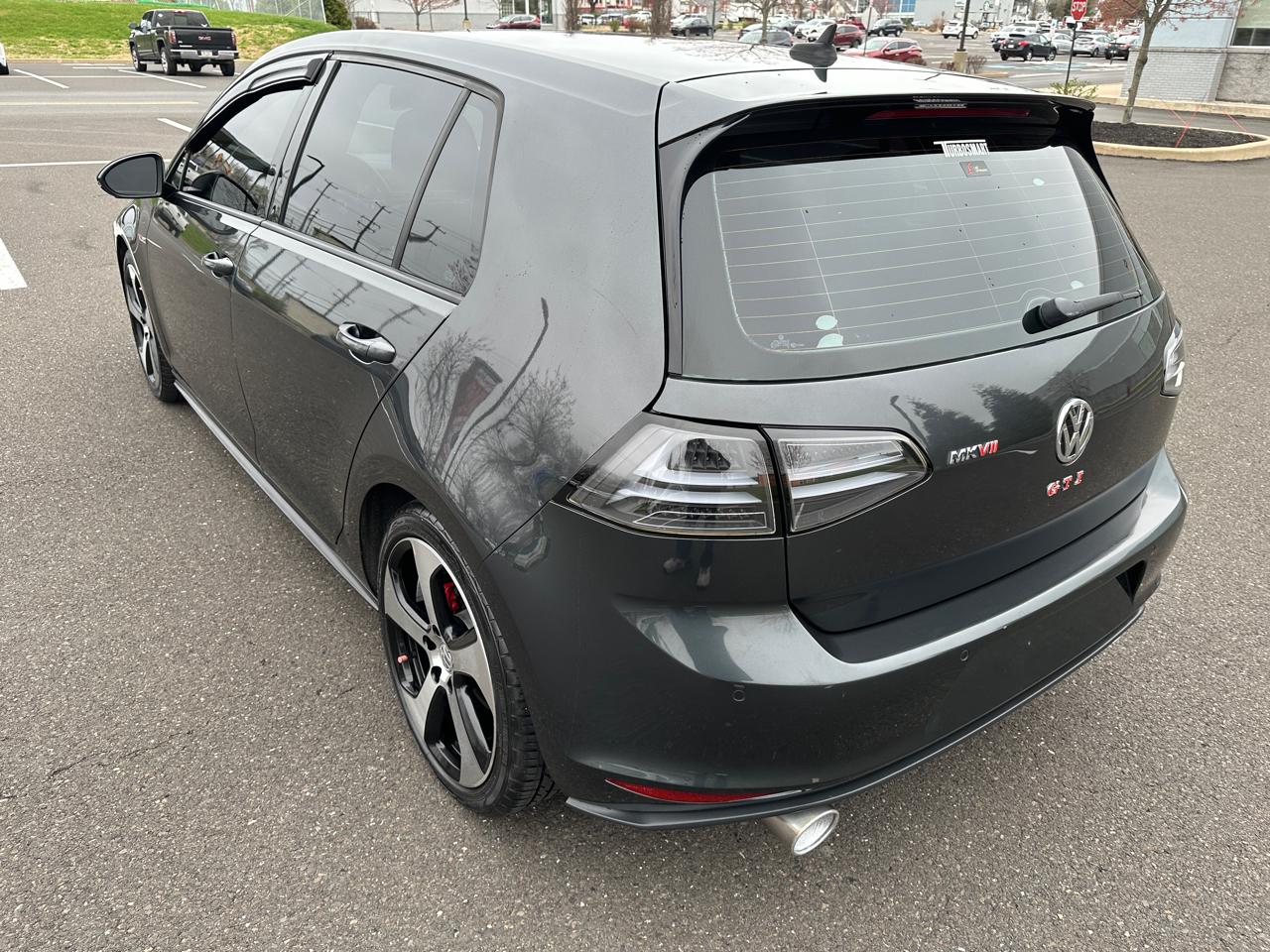 Volkswagen Golf GTI 4dr HB DSG Autobahn 2015