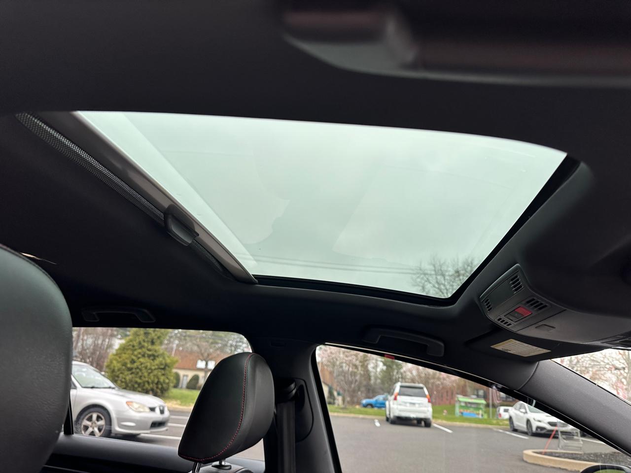 Volkswagen Golf GTI 4dr HB DSG Autobahn 2015