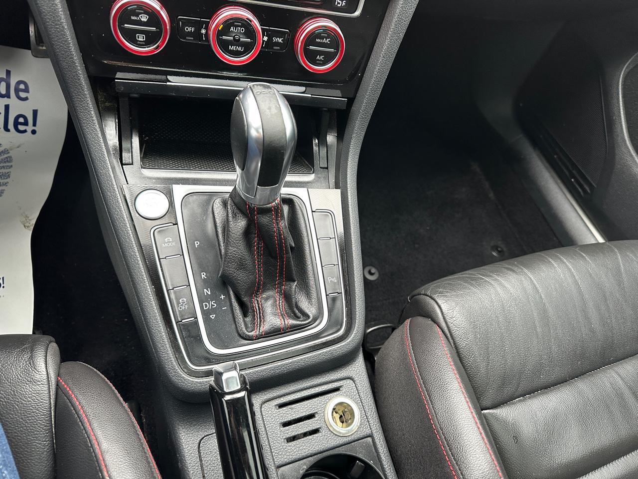 Volkswagen Golf GTI 4dr HB DSG Autobahn 2015