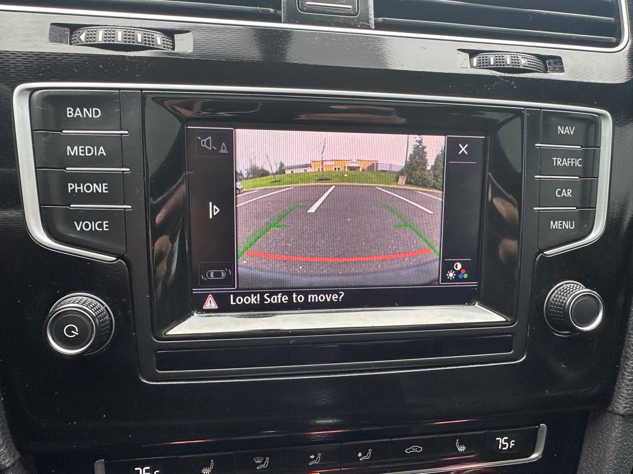 Volkswagen Golf GTI 4dr HB DSG Autobahn 2015