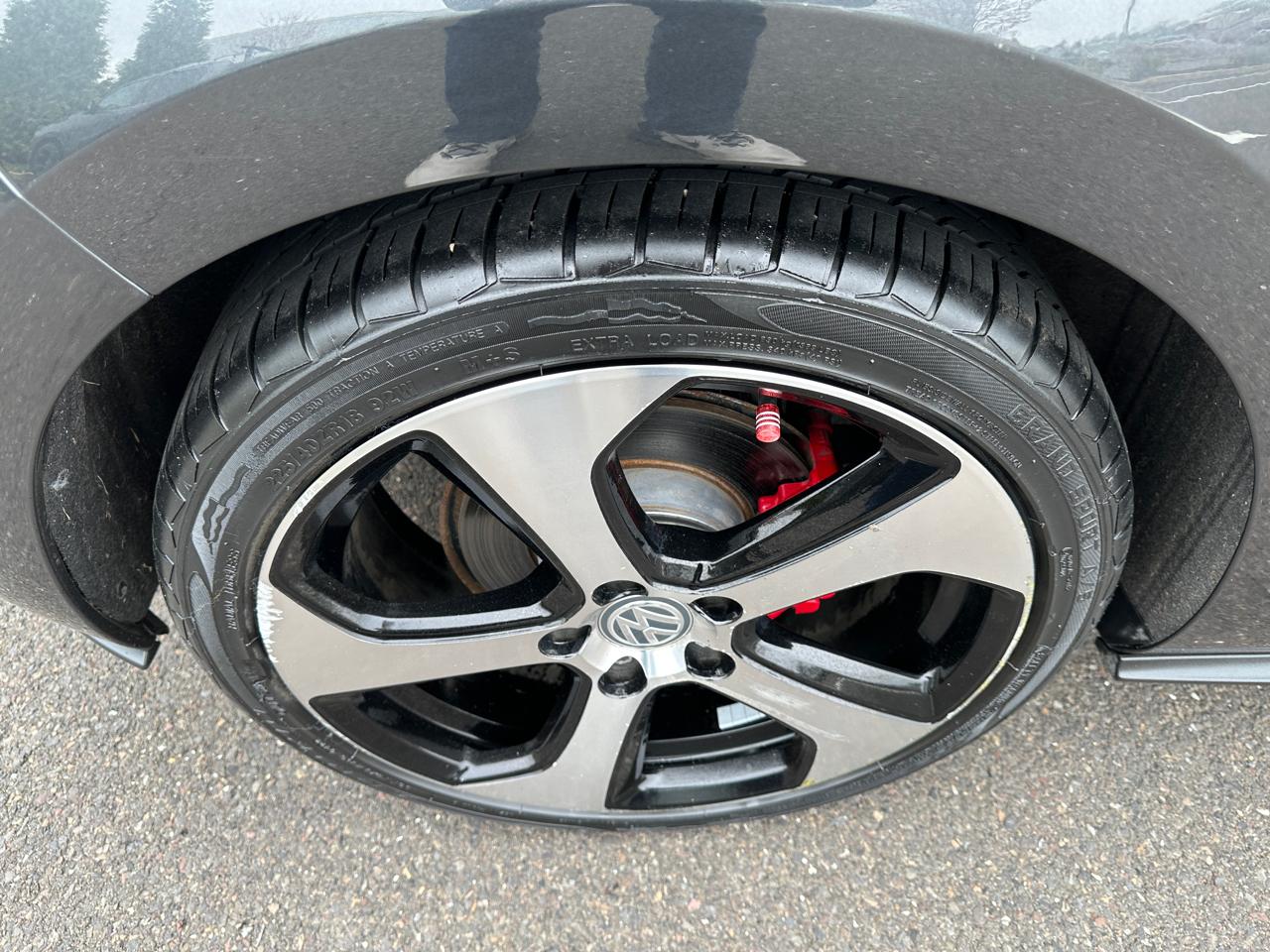 Volkswagen Golf GTI 4dr HB DSG Autobahn 2015