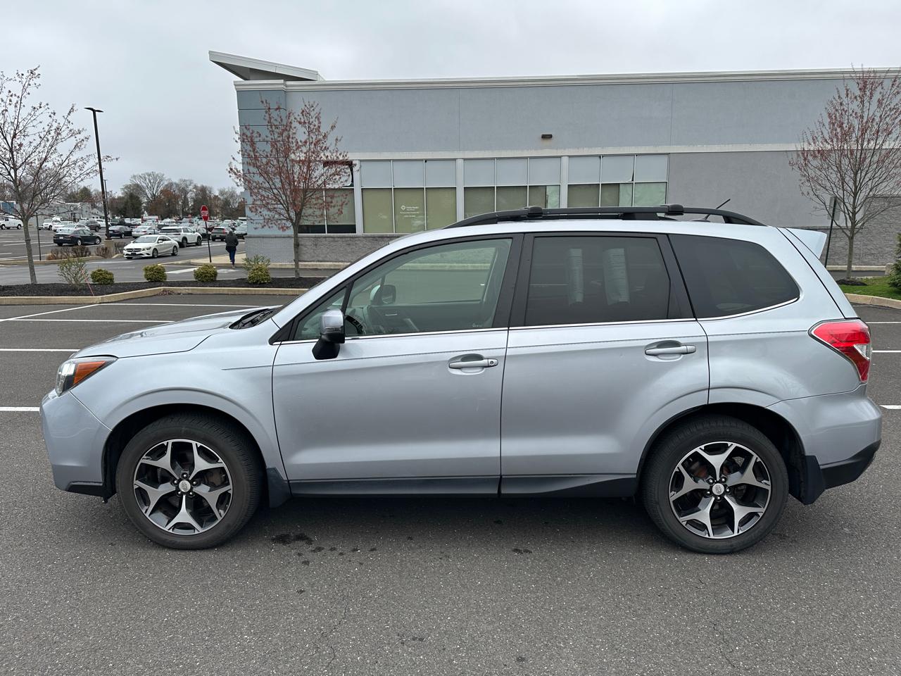 Subaru Forester 4dr Auto 2.0XT Touring 2014