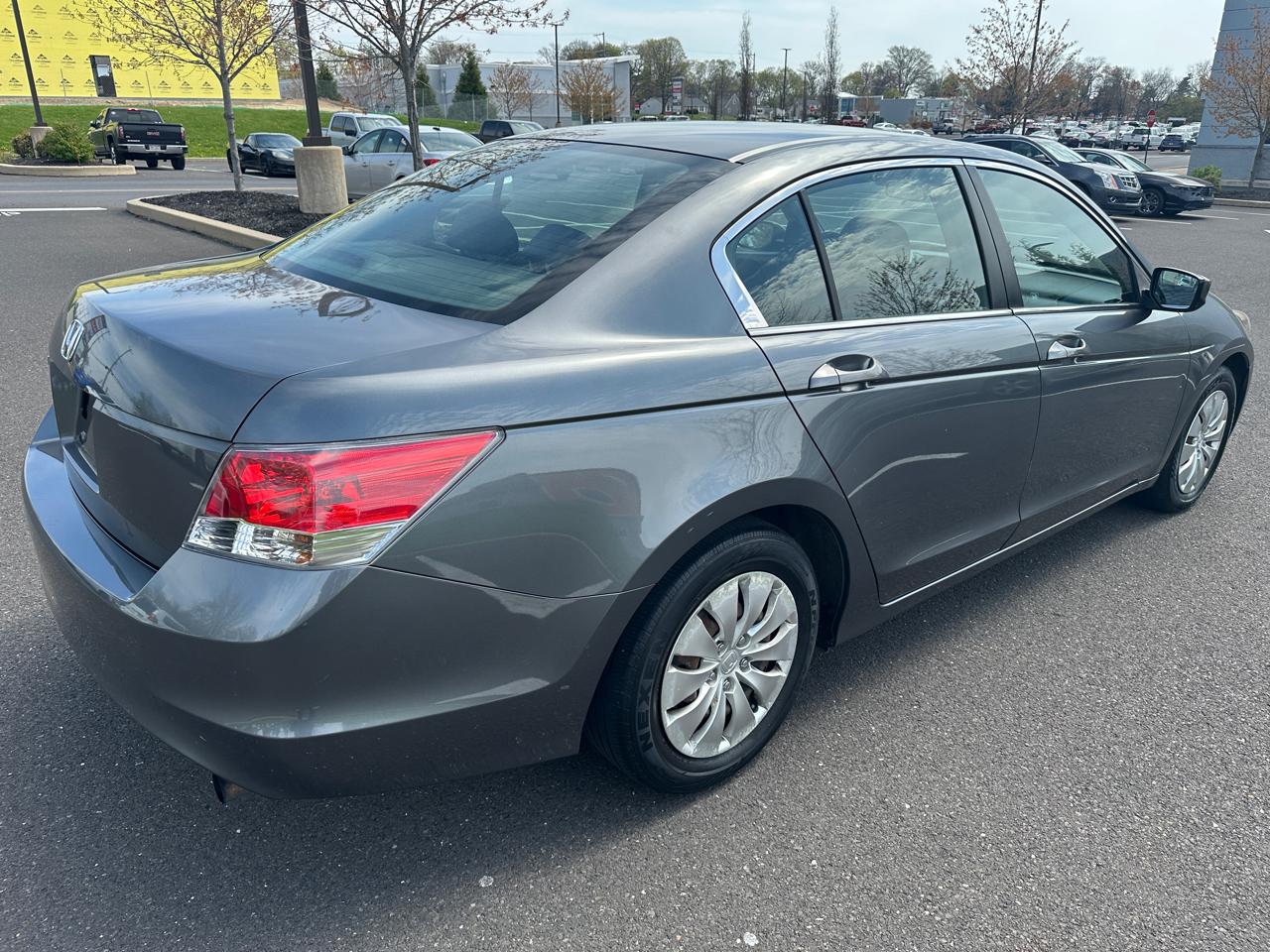 Honda Accord Sdn 4dr I4 Auto LX 2010