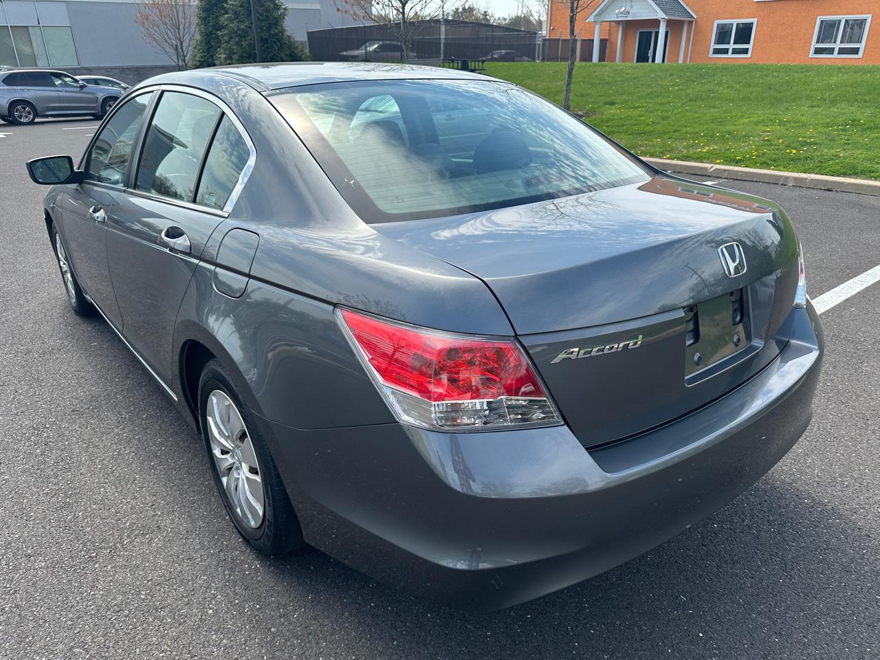 Honda Accord Sdn 4dr I4 Auto LX 2010