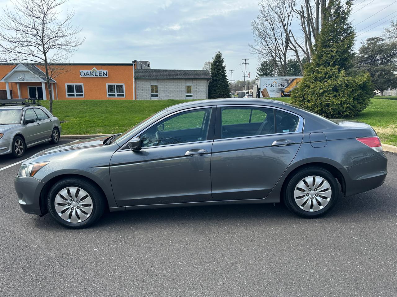 Honda Accord Sdn 4dr I4 Auto LX 2010