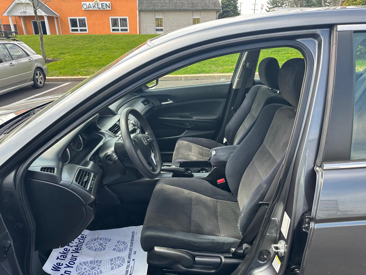 Honda Accord Sdn 4dr I4 Auto LX 2010