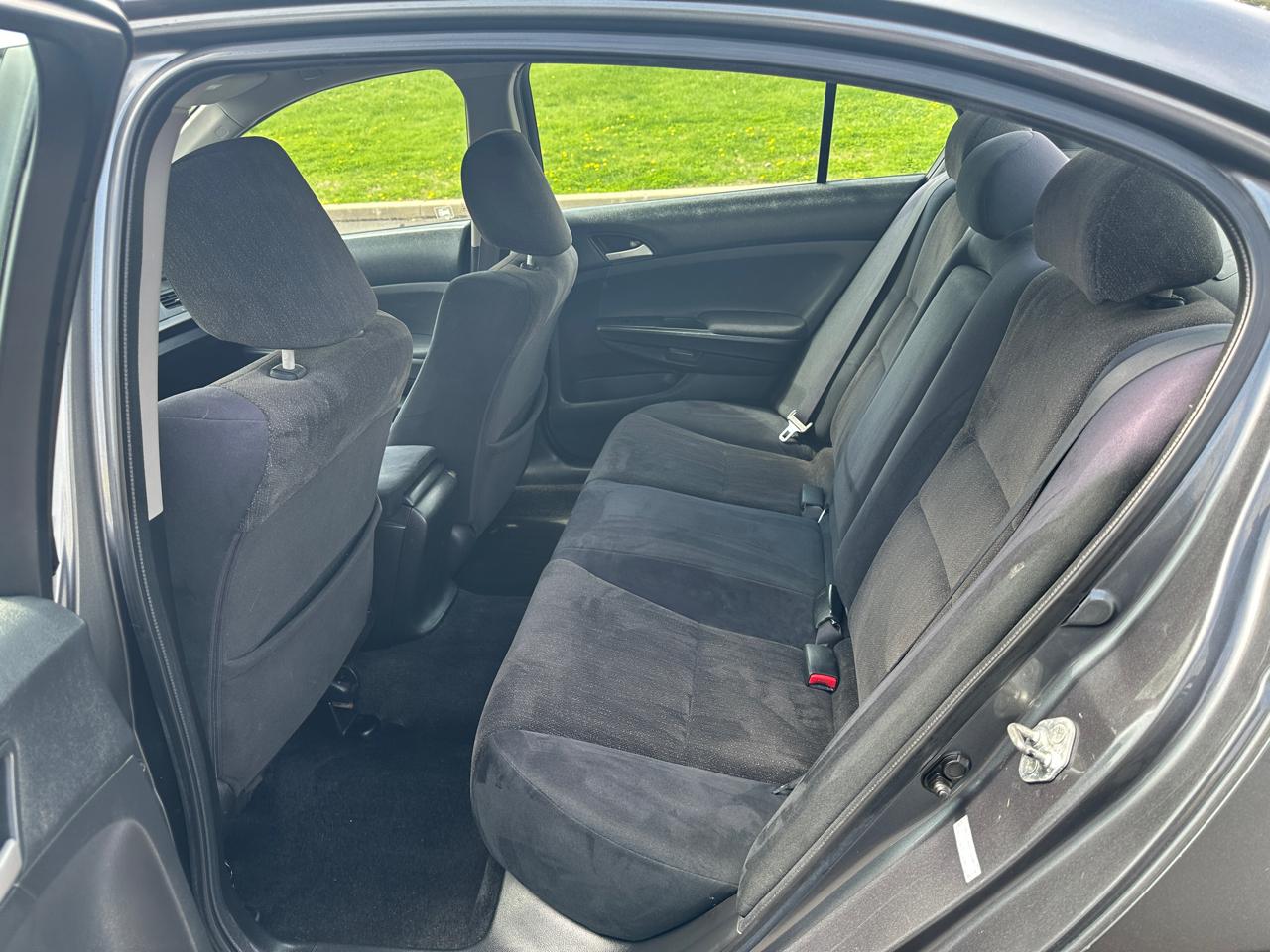 Honda Accord Sdn 4dr I4 Auto LX 2010