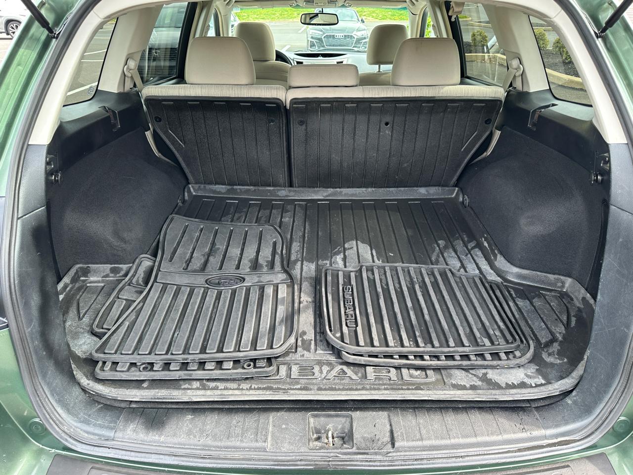 Subaru Outback 4dr Wgn H4 Auto 2.5i Premium 2013