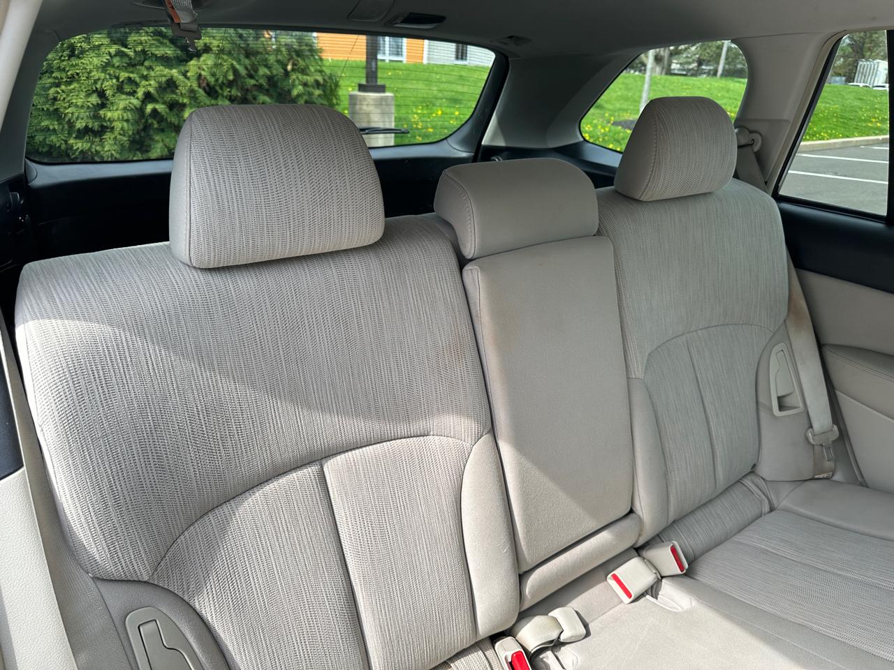 Subaru Outback 4dr Wgn H4 Auto 2.5i Premium 2013