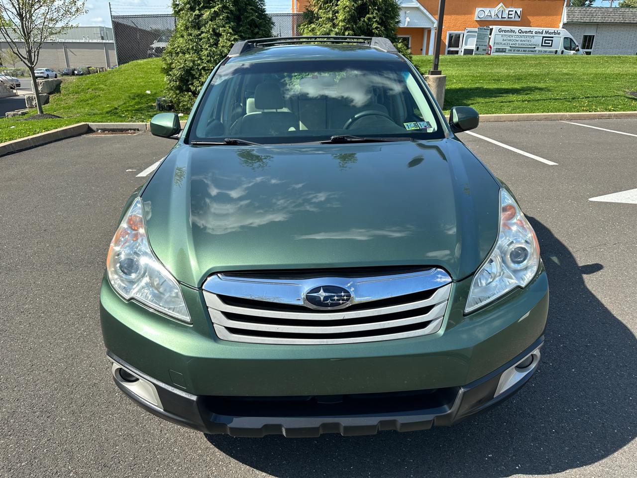 Subaru Outback 4dr Wgn H4 Auto 2.5i 2012