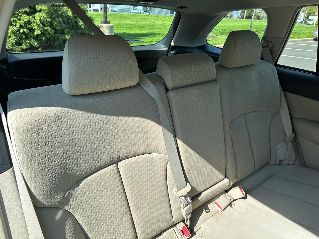 Subaru Outback 4dr Wgn H4 Auto 2.5i 2012