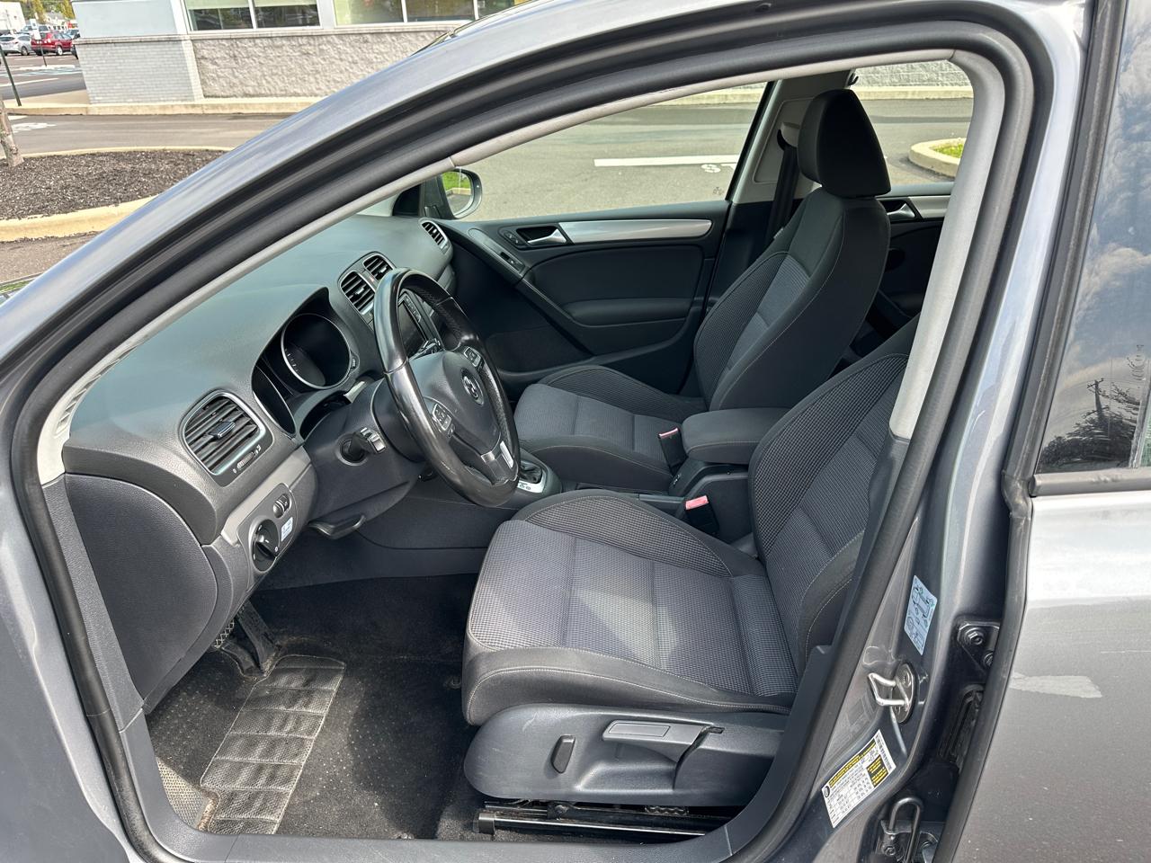 Volkswagen Golf 4dr HB DSG TDI 2013