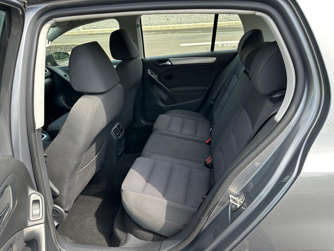 Volkswagen Golf 4dr HB DSG TDI 2013