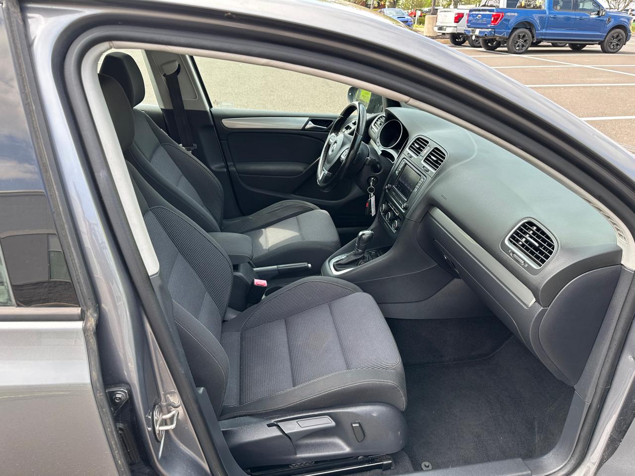 Volkswagen Golf 4dr HB DSG TDI 2013