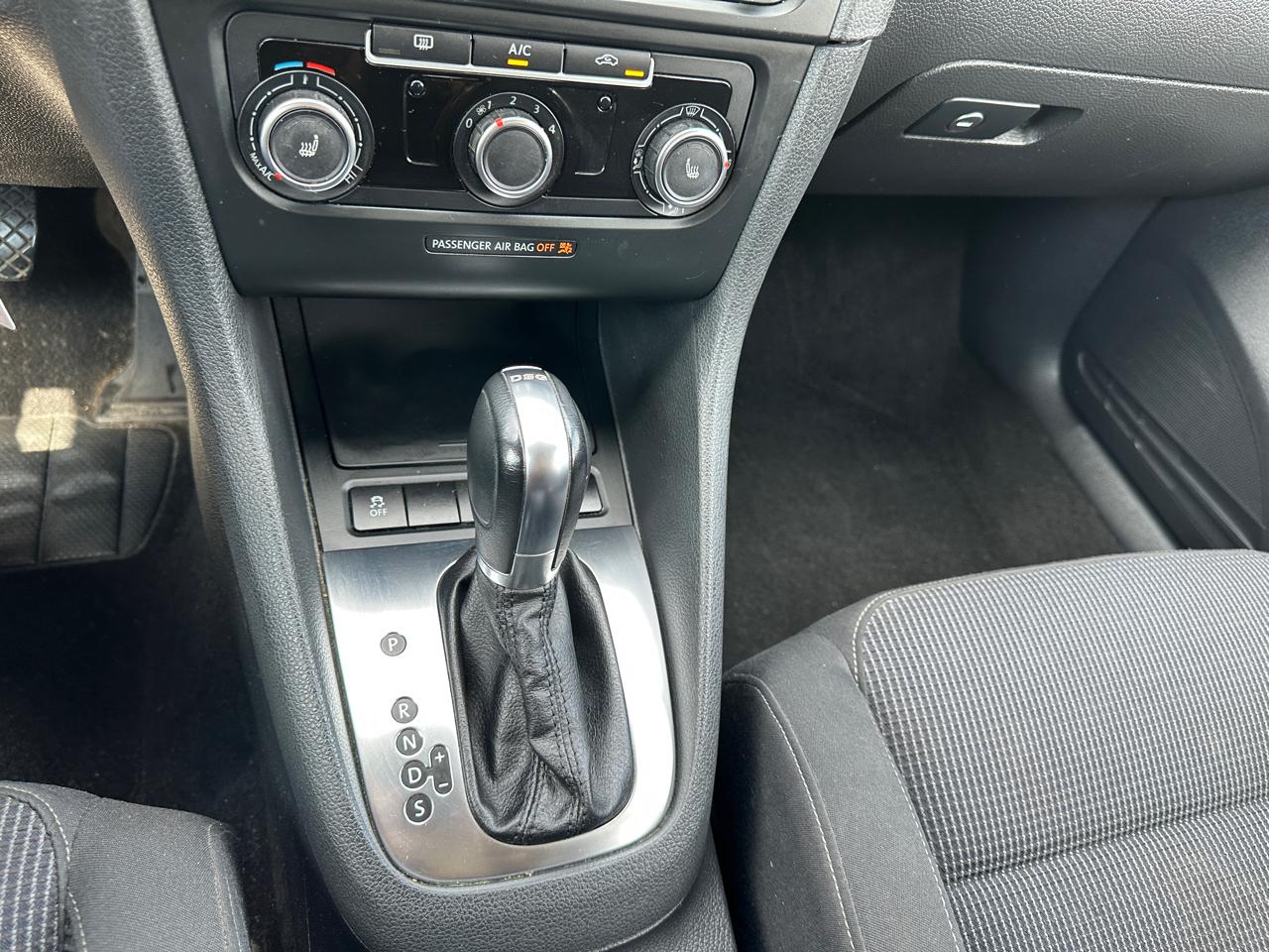 Volkswagen Golf 4dr HB DSG TDI 2013