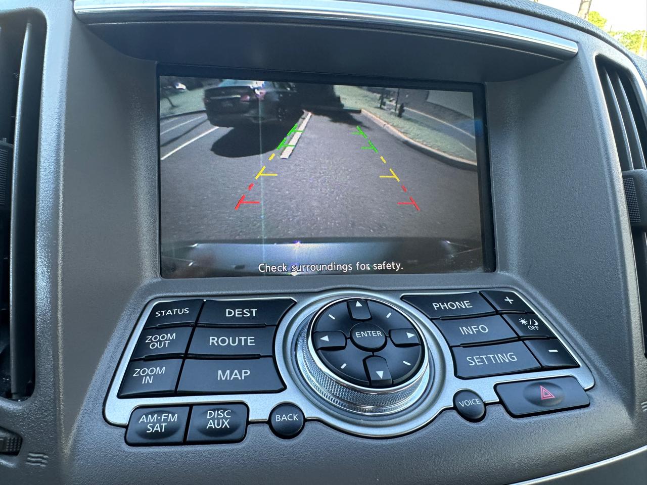 Infiniti G37 Sedan 4dr x AWD 2011