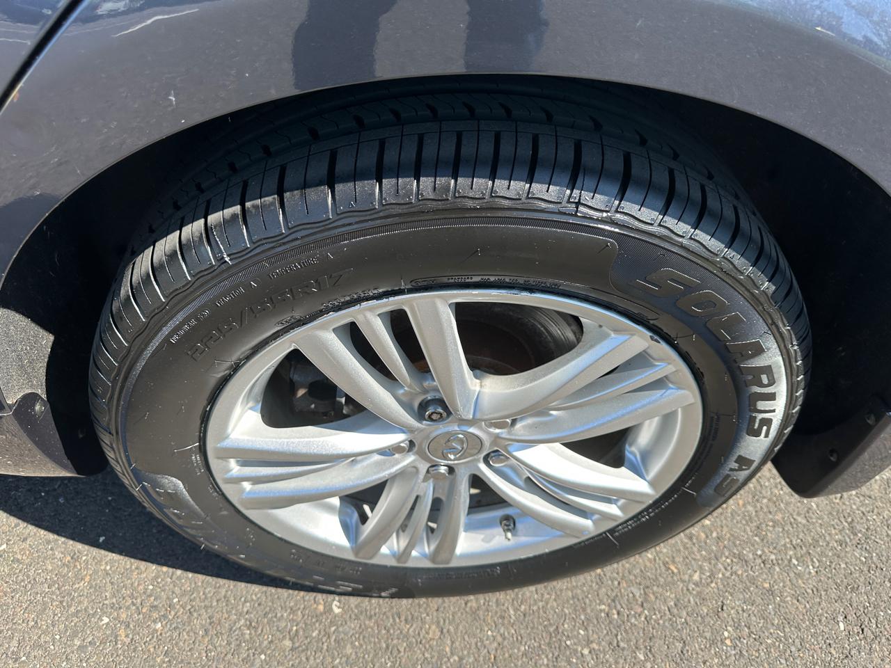 Infiniti G37 Sedan 4dr x AWD 2011