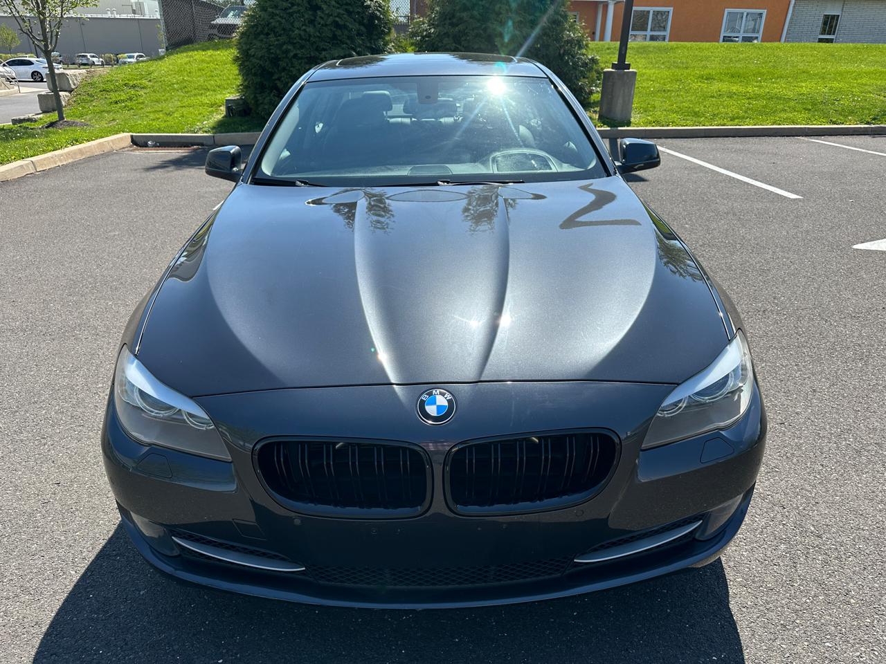 BMW 5 Series 4dr Sdn 535i xDrive AWD 2013