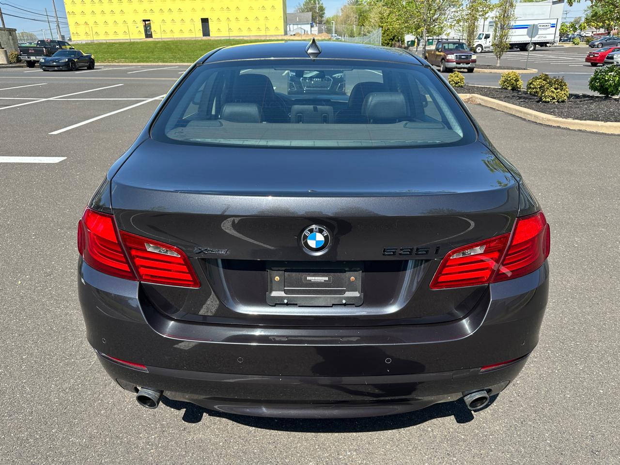 BMW 5 Series 4dr Sdn 535i xDrive AWD 2013