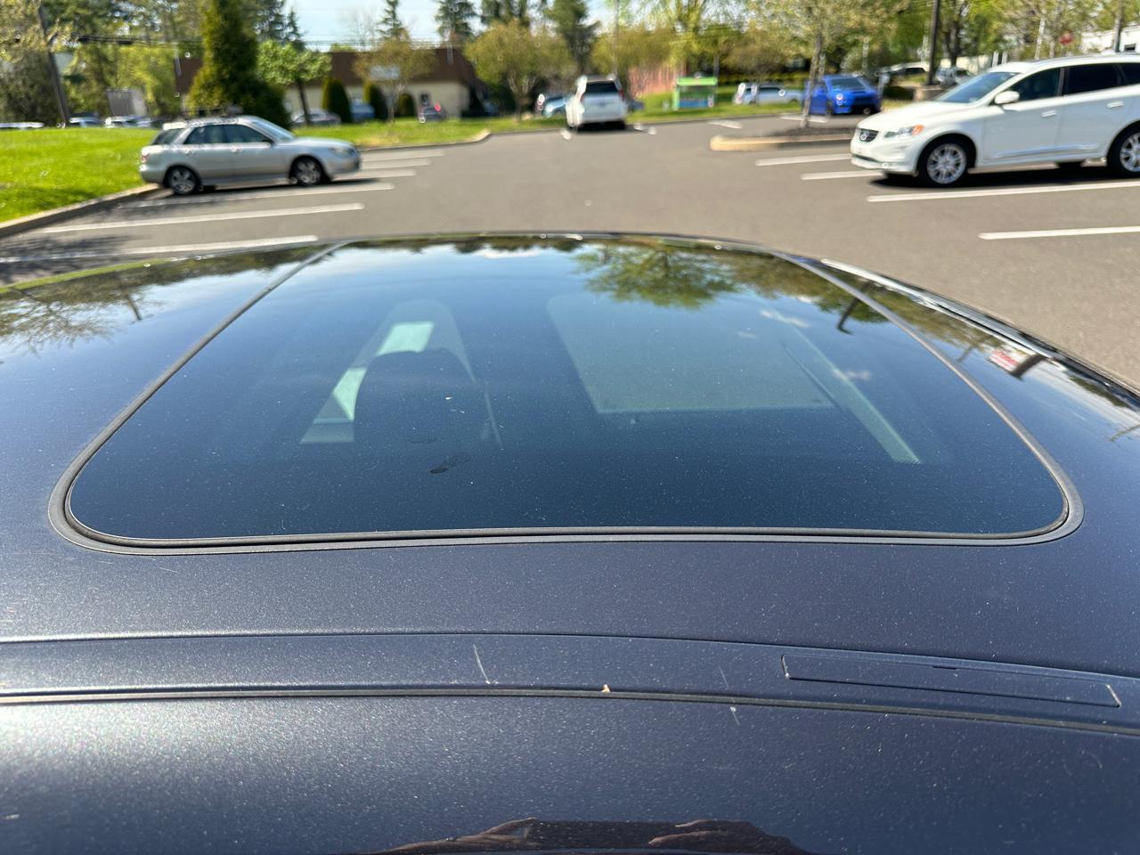 BMW 5 Series 4dr Sdn 535i xDrive AWD 2013