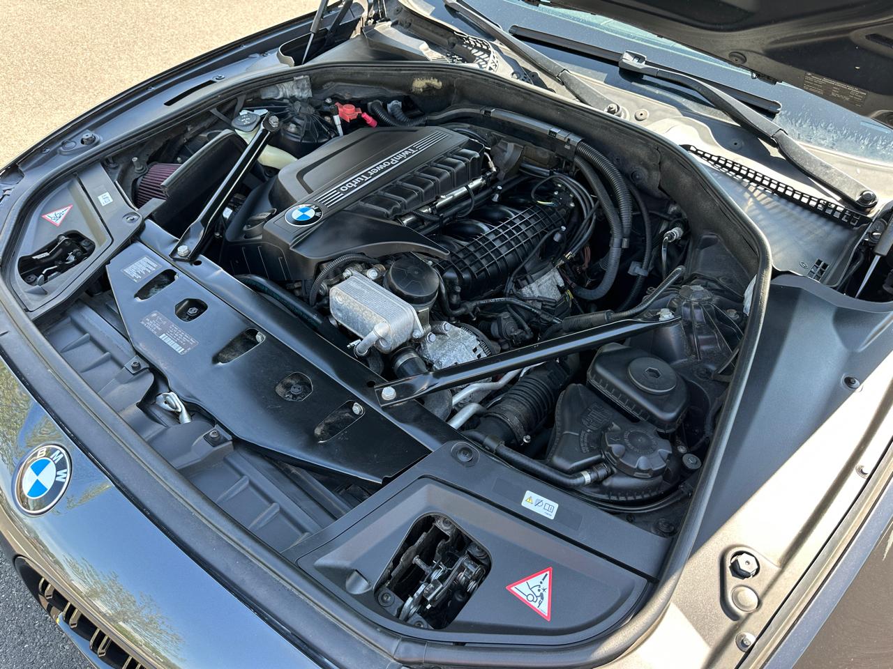 BMW 5 Series 4dr Sdn 535i xDrive AWD 2013