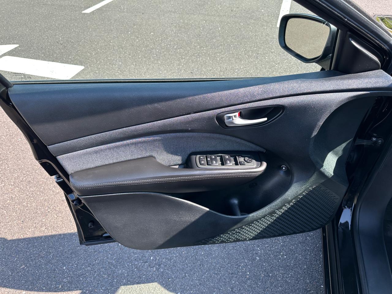 Dodge Dart 4dr Sdn SXT 2013