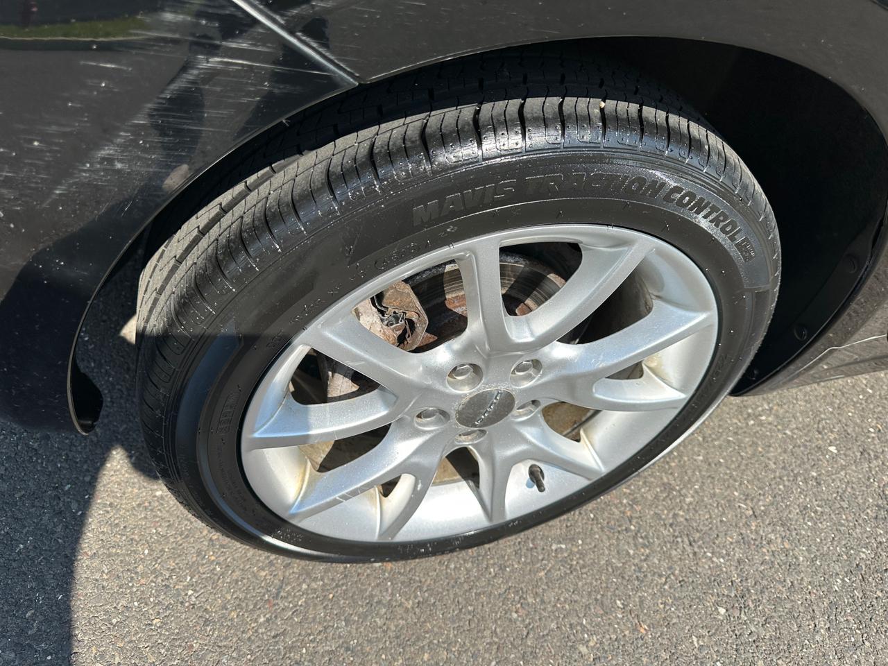 Dodge Dart 4dr Sdn SXT 2013