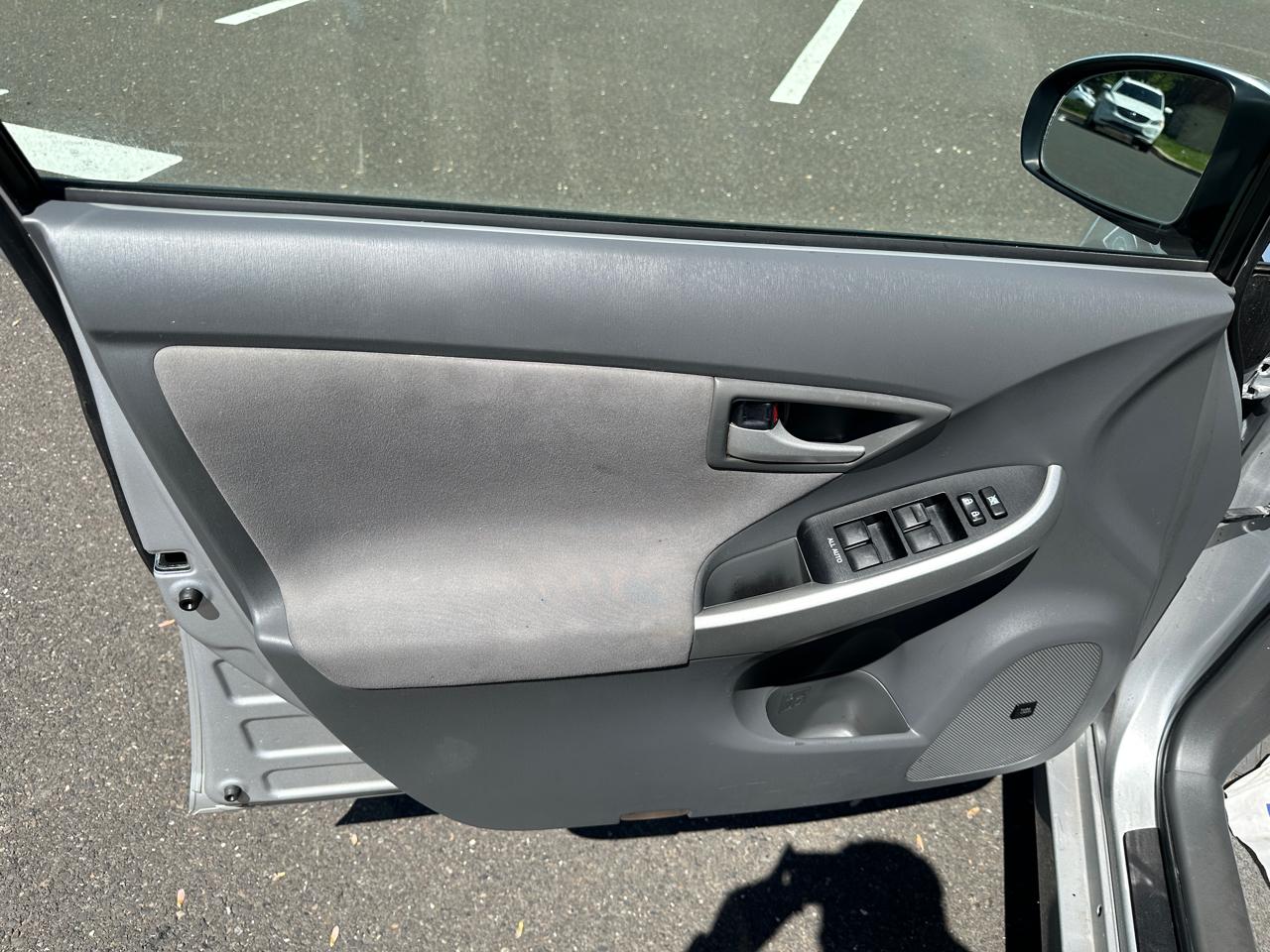 Toyota Prius 5dr HB III (Natl) 2010