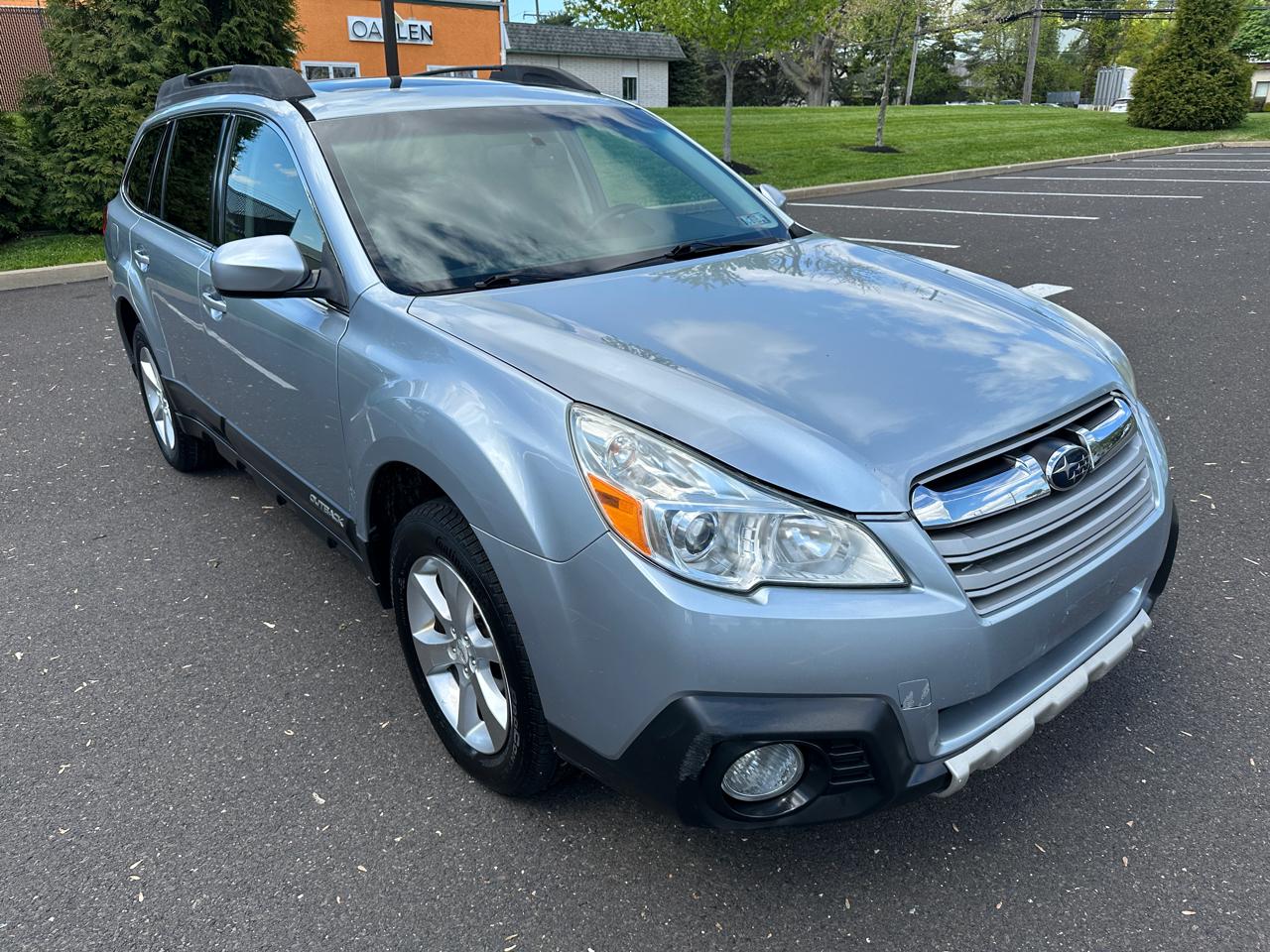 Subaru Outback 4dr Wgn H4 Auto 2.5i Limited 2013