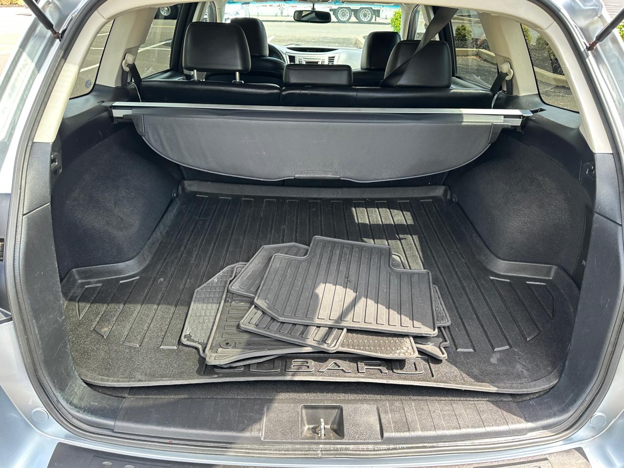 Subaru Outback 4dr Wgn H4 Auto 2.5i Limited 2013