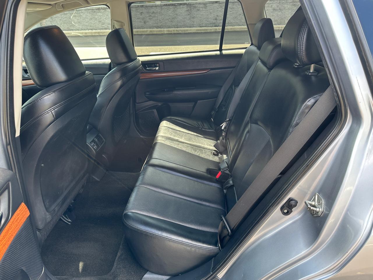 Subaru Outback 4dr Wgn H4 Auto 2.5i Limited 2013