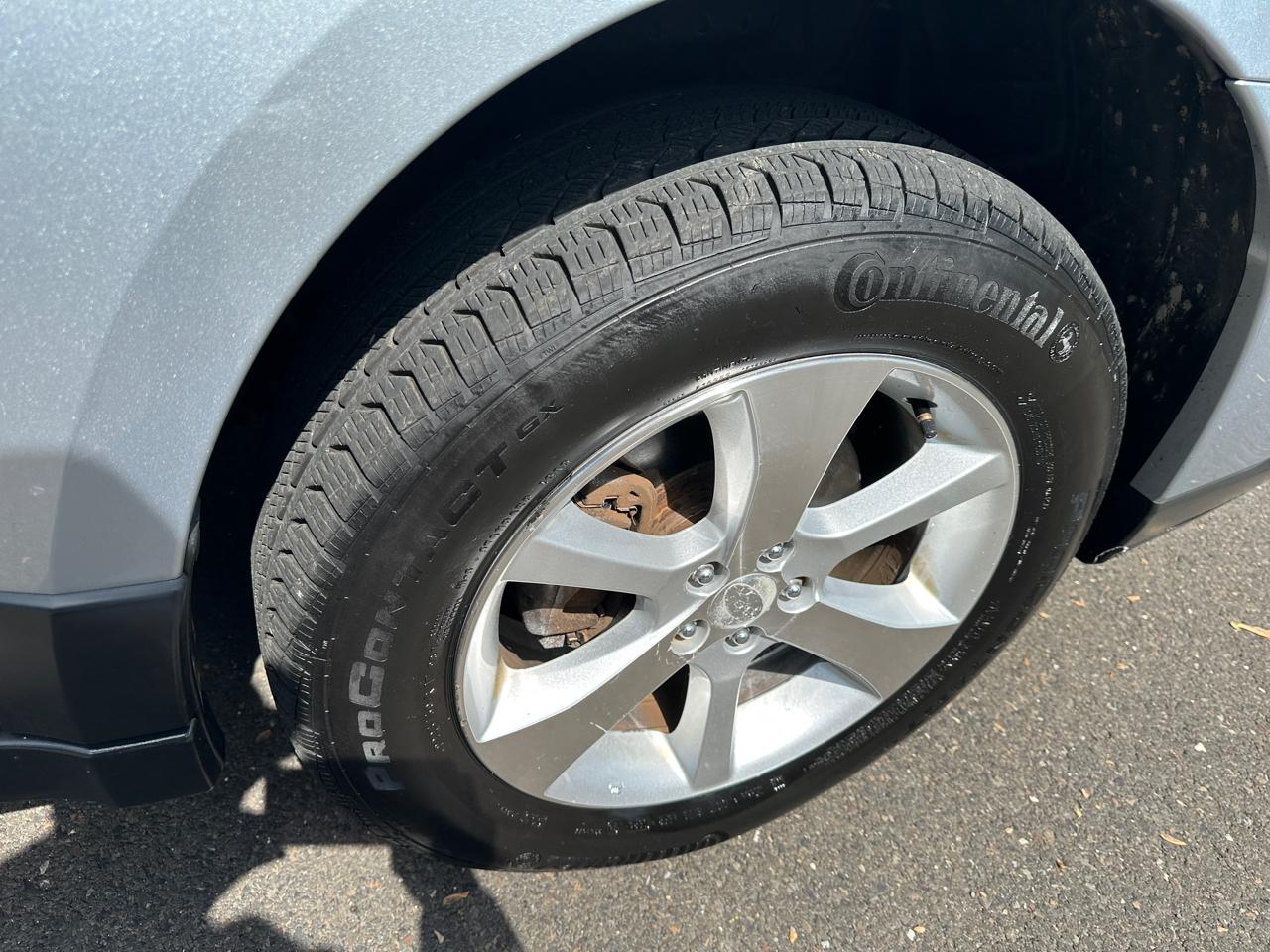 Subaru Outback 4dr Wgn H4 Auto 2.5i Limited 2013