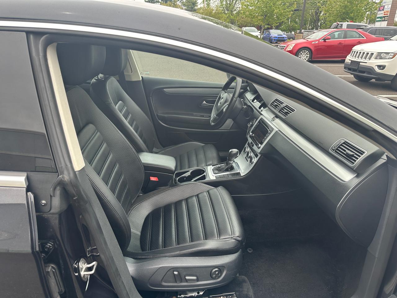 Volkswagen CC 4dr Sdn Sport Plus PZEV 2013