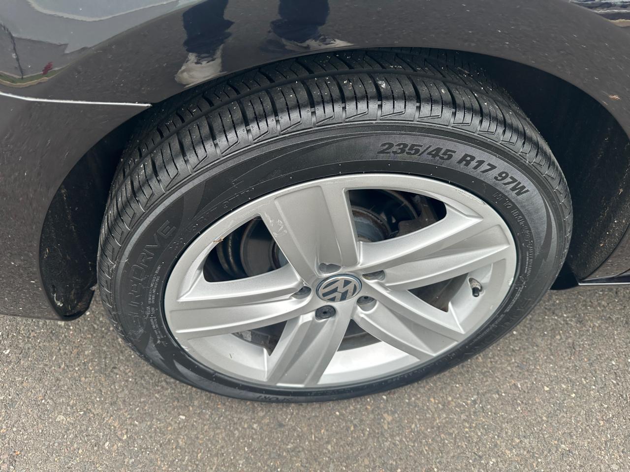 Volkswagen CC 4dr Sdn Sport Plus PZEV 2013
