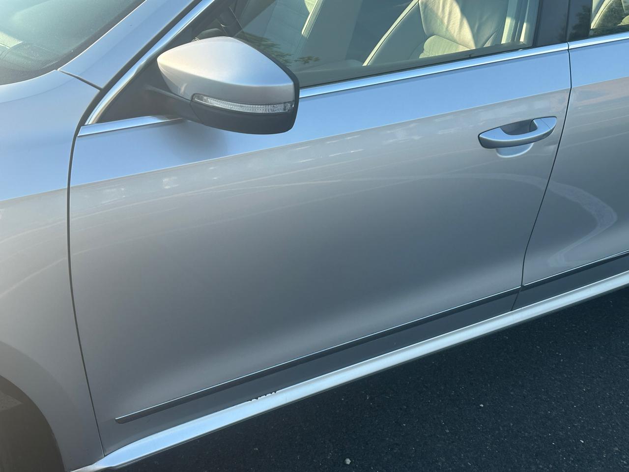 Volkswagen Passat 4dr Sdn 1.8T Auto SEL Premium 2014