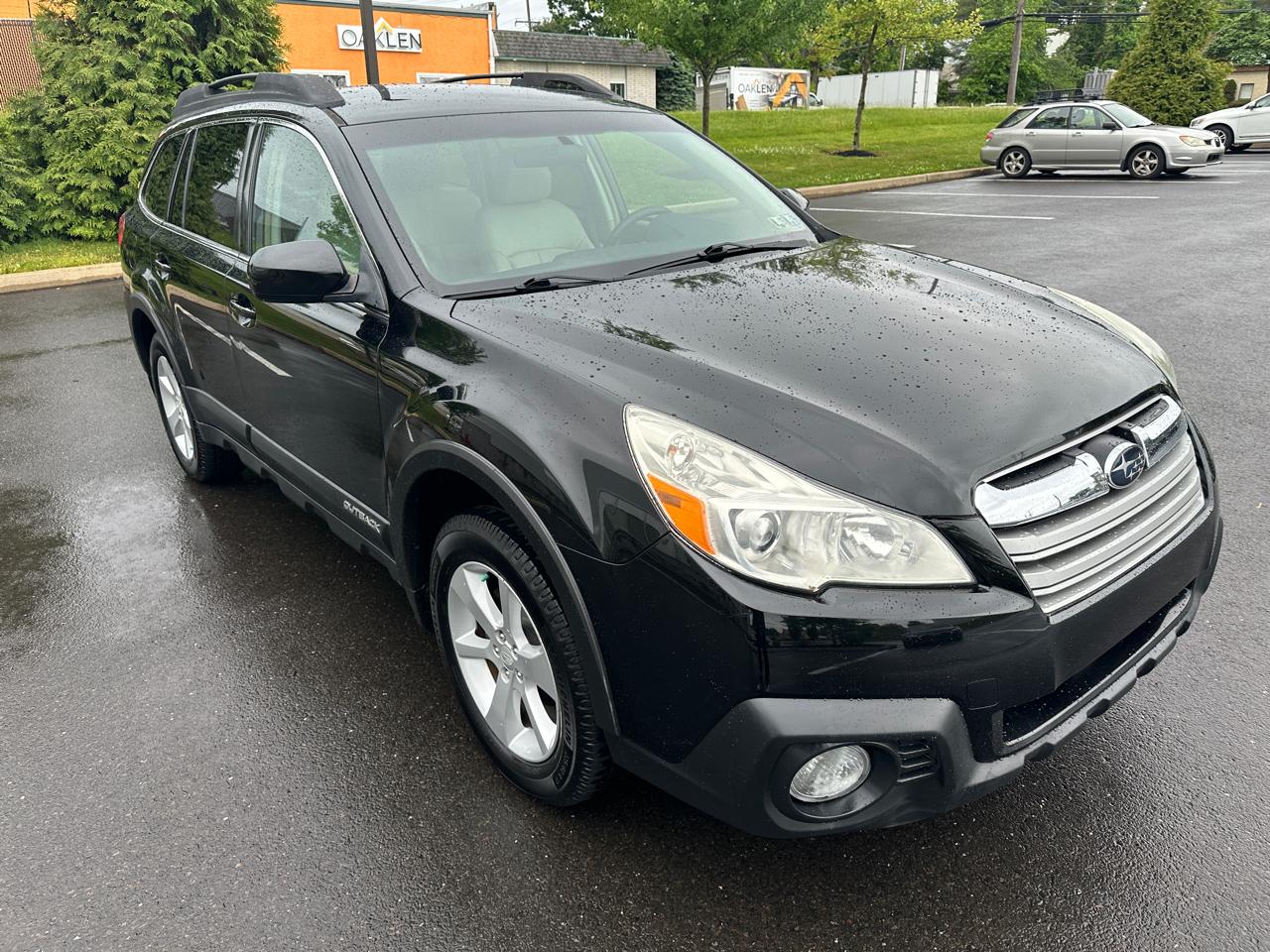 Subaru Outback 4dr Wgn H4 Auto 2.5i Premium 2013