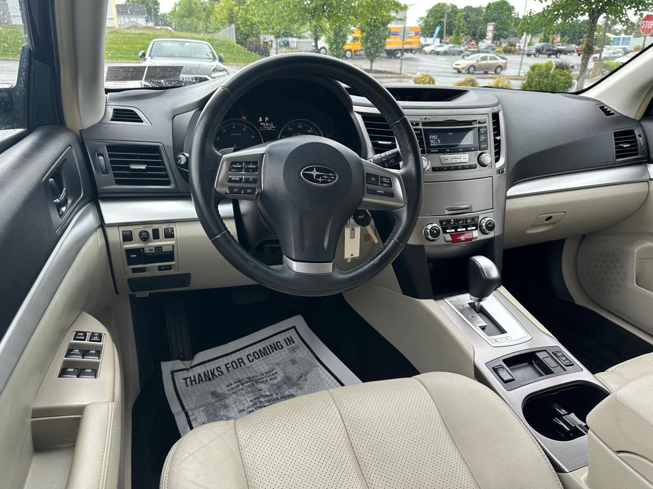 Subaru Outback 4dr Wgn H4 Auto 2.5i Premium 2013