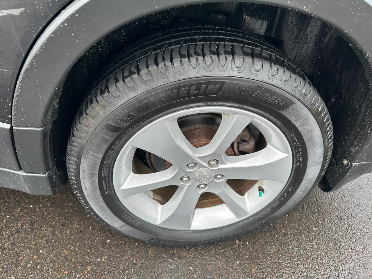 Subaru Outback 4dr Wgn H4 Auto 2.5i Premium 2013