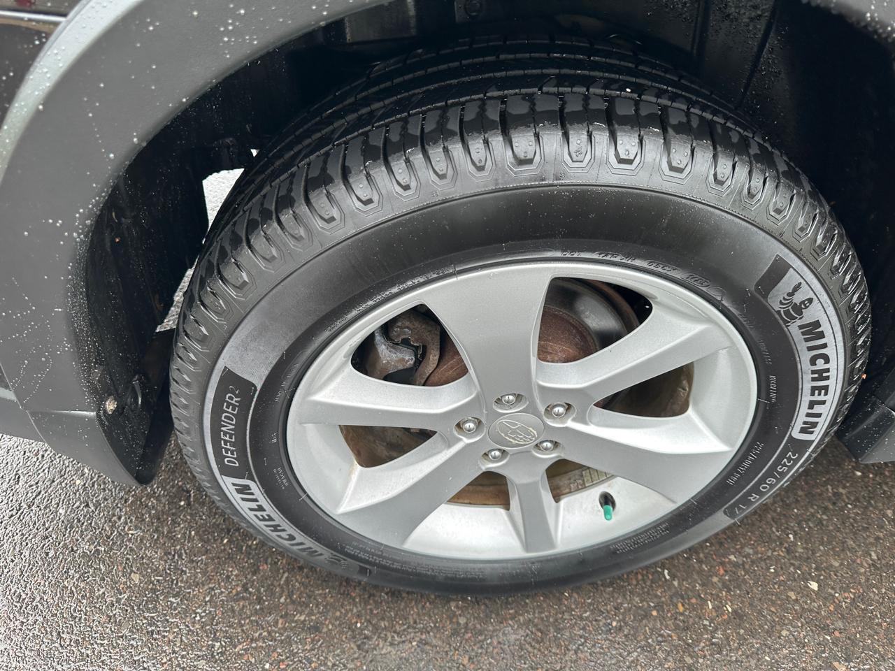 Subaru Outback 4dr Wgn H4 Auto 2.5i Premium 2013